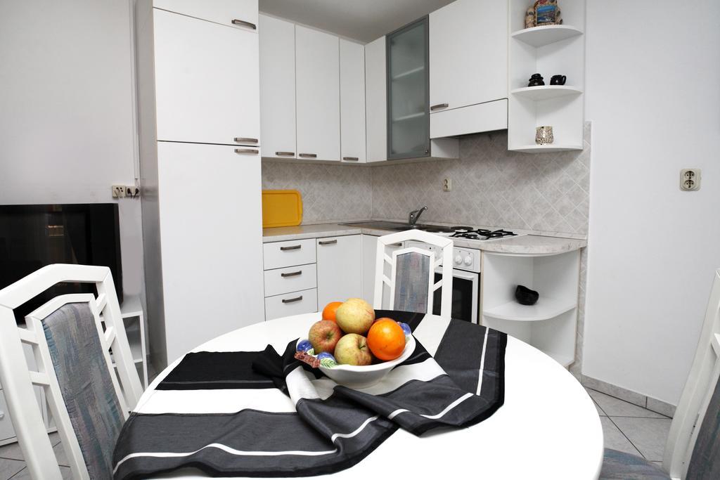 Apartments In Beautiful Split Podstrana Room photo