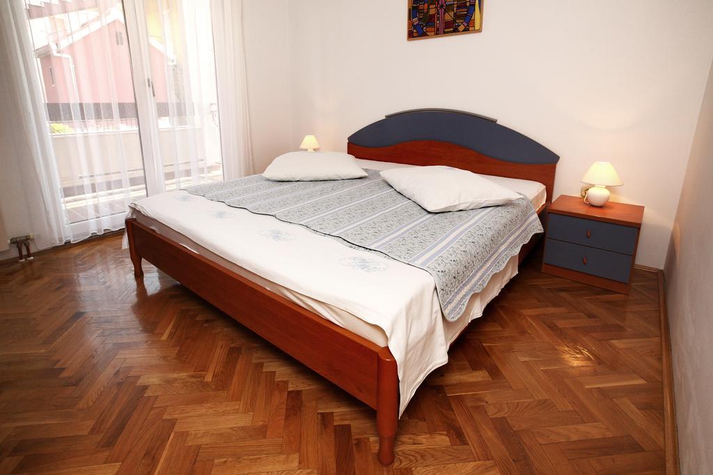Apartments In Beautiful Split Podstrana Room photo
